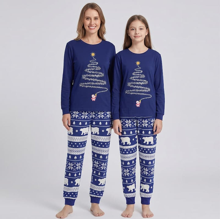 Pyjama de Noël assorti pour toute la famille avec sapin de Noël scintillant